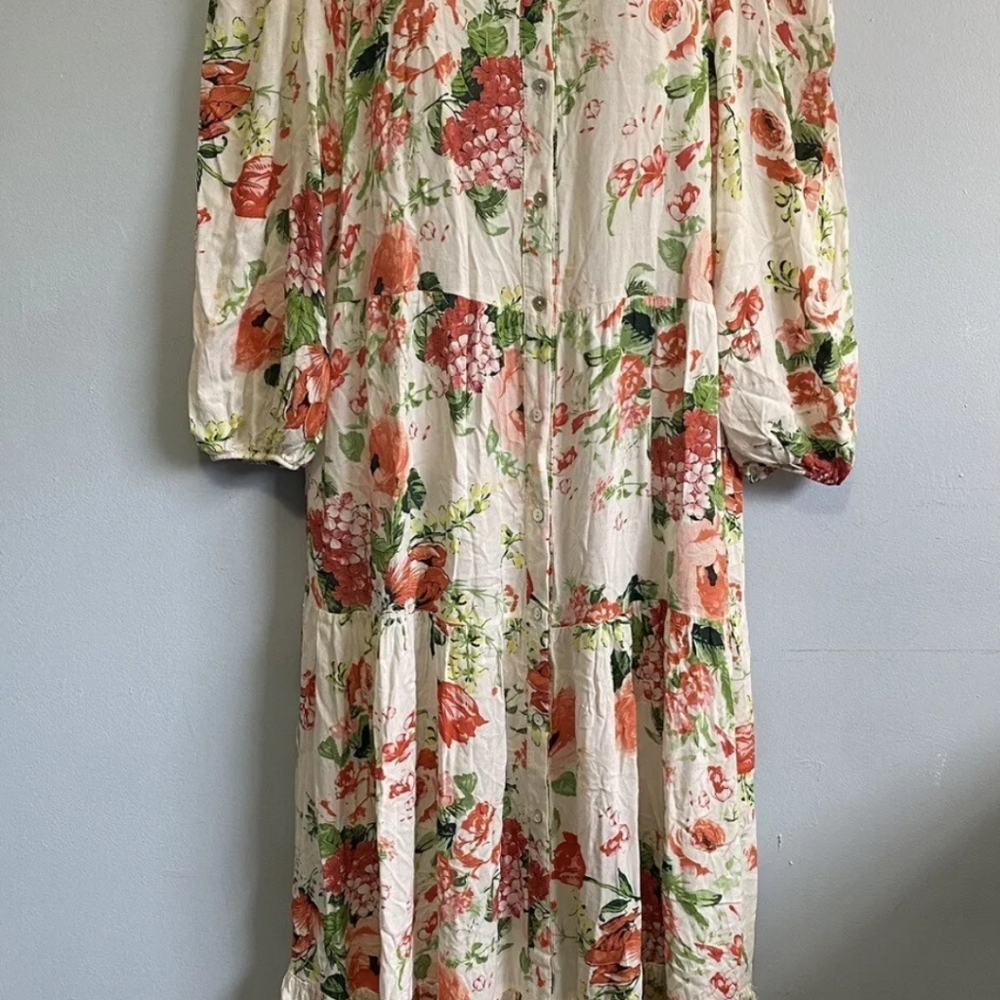 Women dress